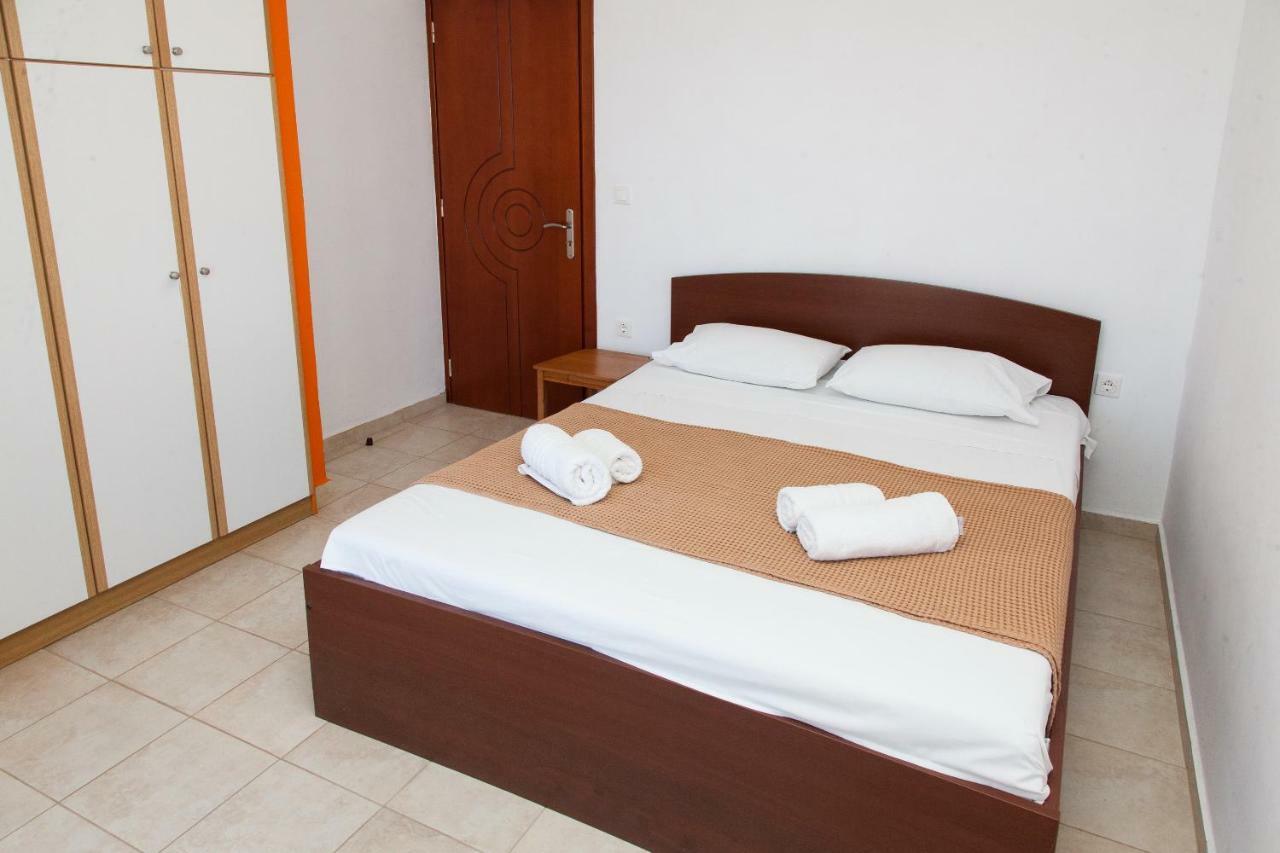 Karthean Villas Ioulis Esterno foto